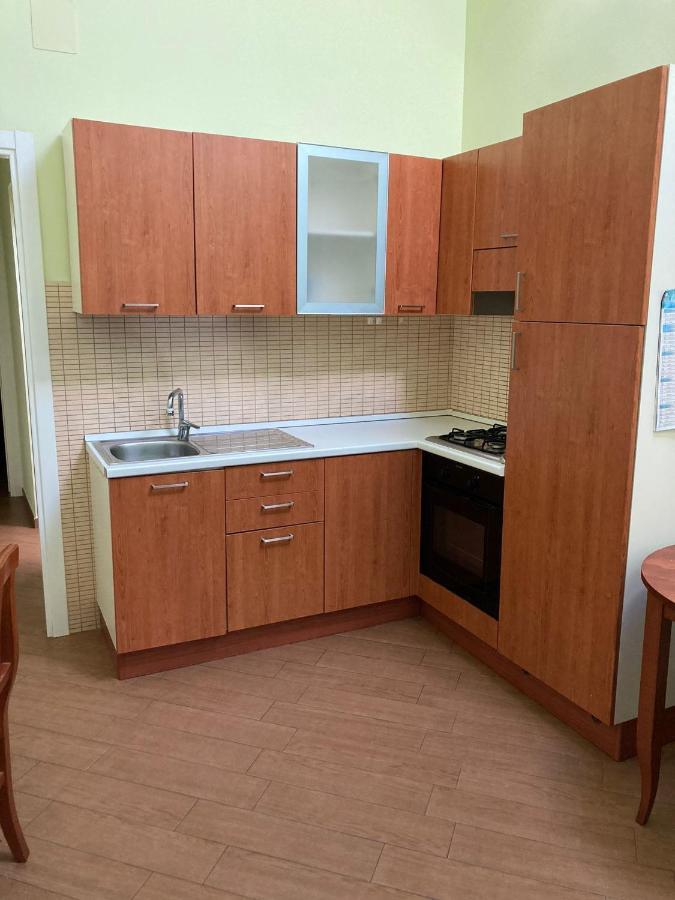 Residence Le Ginestre Авеццано Экстерьер фото